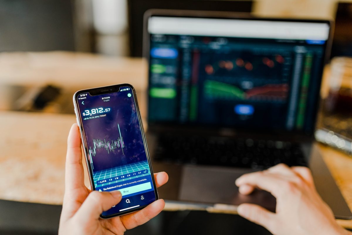 Trading through broker apps? This is what you should look out for!