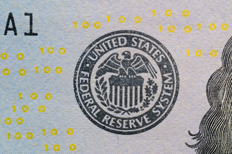 Fed Rate-Hike Odds Jump to 96% for Early 2027, Pressuring Borrowing Costs